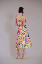 Load image into Gallery viewer, Sleeveless printed midi dress with belt