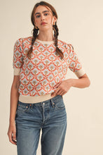 Load image into Gallery viewer, FLORAL PATTERN SHORT SLEEVE SWEATER
