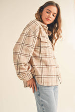 Load image into Gallery viewer, Plaid Jacket