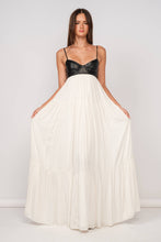 Load image into Gallery viewer, Sky to Moon Maxi Dress
