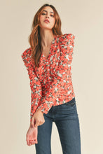 Load image into Gallery viewer, RUCHED BUTTON DOWN PUFF SLEEVE TOP MTP2571