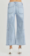 Load image into Gallery viewer, Risen High Rise Cropped Wide Leg with Seam Detail - 5857 Light Wash