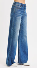 Load image into Gallery viewer, Risen High Rise Super Wide Legs Jeans - 21114 Medium Wash