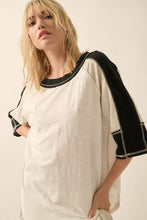 Load image into Gallery viewer, Easy Fit Exposed Seam Colorblock Slub Knit Tee
