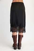 Load image into Gallery viewer, Scalloped Lace Midi Skirt