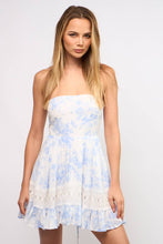 Load image into Gallery viewer, Sky to Moon Strapless Floral Mini Dress
