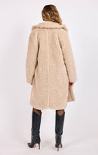 Load image into Gallery viewer, Teddy Bear Coat - Oatmeal
