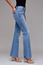 Load image into Gallery viewer, Hidden Jeans - Super Low Rise Bootcut - Medium Wash

