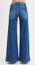 Load image into Gallery viewer, Risen Mid Rise Wide Leg Front Button Pocket - 21066 Dark Wash
