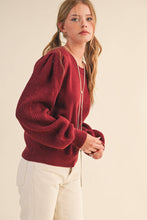 Load image into Gallery viewer, RIBBED PUFF SLEEVE SWEATER
