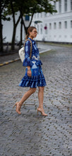 Load image into Gallery viewer, LONG BELL SLV BUTTON UP COLLARED SHIRT DRESS
