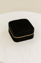 Load image into Gallery viewer, Velvet Travel Jewelry Box
