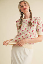 Load image into Gallery viewer, FLORAL PATTERN SHORT SLEEVE SWEATER

