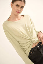 Load image into Gallery viewer, Mineral Washed Vintage Oversize Long-Sleeve Tee
