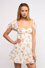 Load image into Gallery viewer, SWEETHEART NECK SHORT PUFF SLEEVE MINI DRESS
