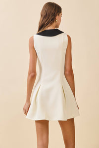 Contrast Black Pointed Collar Front Button Dress
