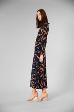 Load image into Gallery viewer, Abstract Print Long Sleeve Midi Dress
