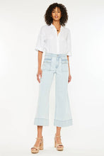 Load image into Gallery viewer, Kan Can Striped High Rise Cropped - KC7481L
