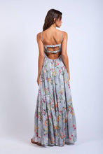 Load image into Gallery viewer, FLORAL OPEN BACK MAXI DRESS
