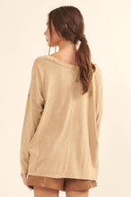Load image into Gallery viewer, Mineral Washed Vintage Oversize Long-Sleeve Tee
