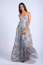 Load image into Gallery viewer, FLORAL OPEN BACK MAXI DRESS

