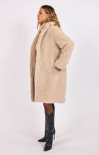 Load image into Gallery viewer, Teddy Bear Coat - Oatmeal
