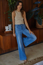 Load image into Gallery viewer, Knit Sweater Crew Neck Sleeveless Crop Top
