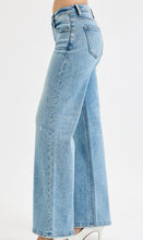 Load image into Gallery viewer, Risen Low Rise Wide Leg Jeans- 21221 Medium Wash
