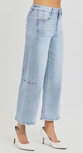 Load image into Gallery viewer, Risen High Rise Cropped Wide Leg with Seam Detail - 5857 Light Wash
