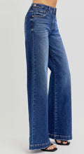 Load image into Gallery viewer, Risen High Rise Wide Leg Tummy Control Jeans - 5986 Dark
