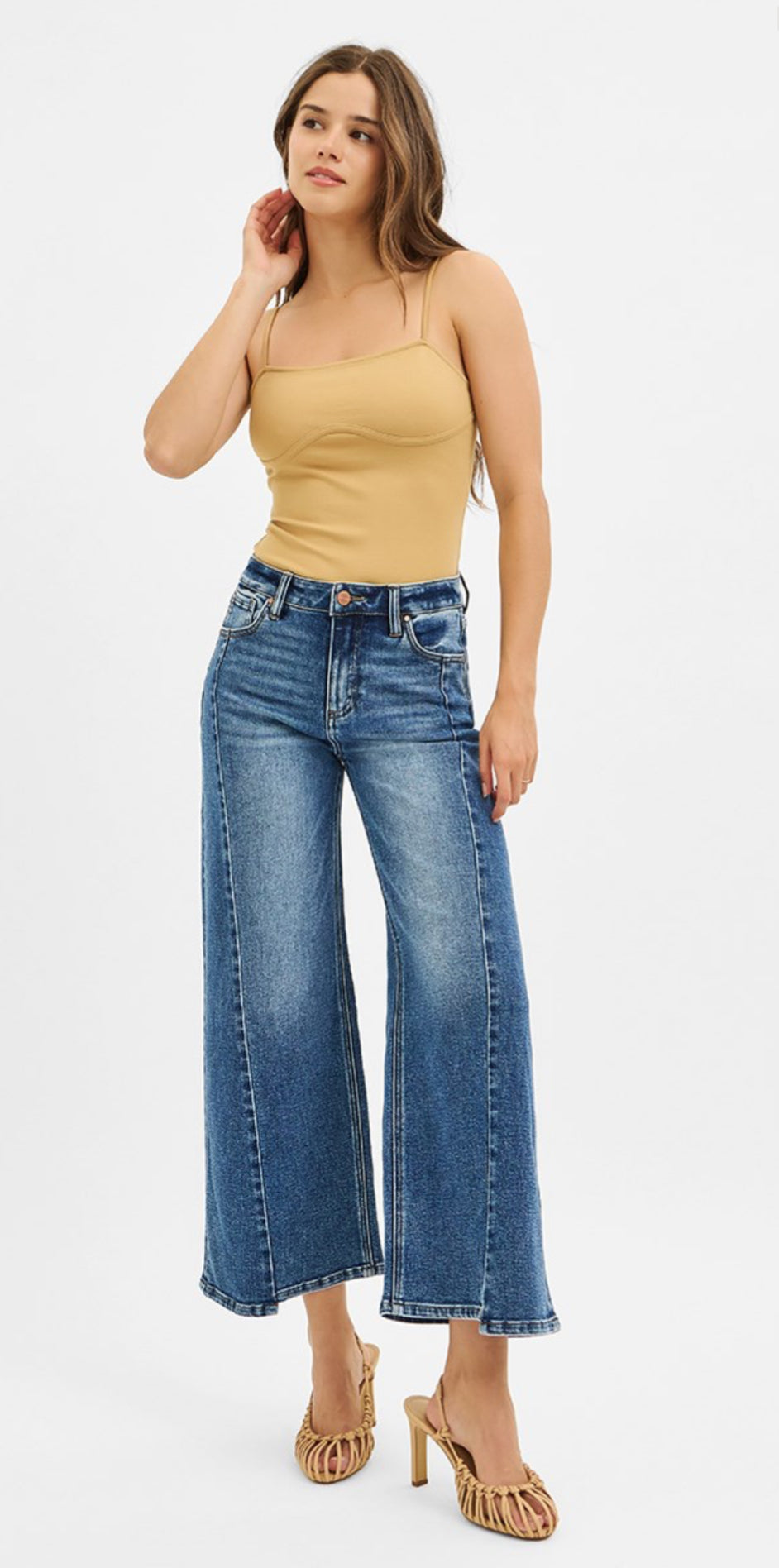 Risen High Rise Cropped Step Hem - 21356 Medium Wash