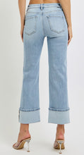 Load image into Gallery viewer, Risen High Rise Cuffed Jeans - 5723 Light
