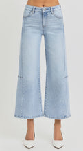 Load image into Gallery viewer, Risen High Rise Cropped Wide Leg with Seam Detail - 5857 Light Wash
