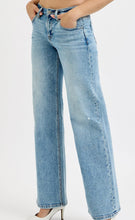 Load image into Gallery viewer, Risen Low Rise Wide Leg Jeans- 21221 Medium Wash
