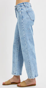 Risen High Rise Straight Leg Jeans w Embroidery  - PWC21010 Light Wash