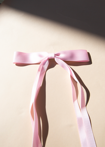 The Girlie Bow
