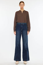 Load image into Gallery viewer, Kan Can Dark Wash High Rise Wide Trouser Jeans
