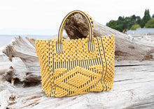 Load image into Gallery viewer, Laurel Tote
