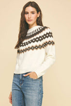 Load image into Gallery viewer, VINTAGE GEOMETRIC PATTERN SWEATER
