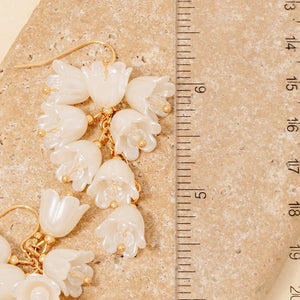 Pearl Flower Charms Chain Dangle Earrings