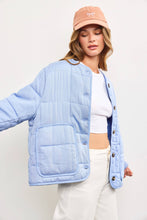 Load image into Gallery viewer, Quilted Oversized Jacket

